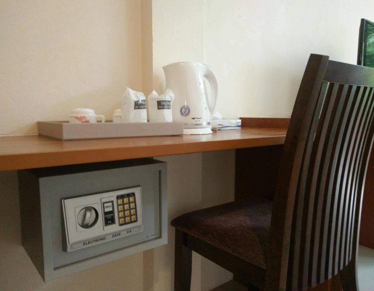 Sj House Hotel Aonang Ban Khlong Haeng Dış mekan fotoğraf