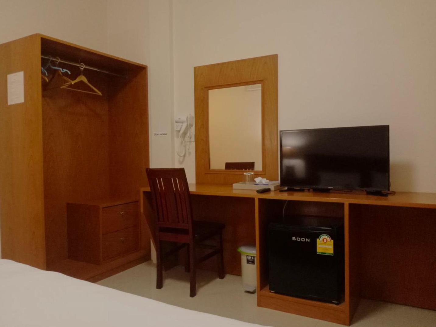 Sj House Hotel Aonang Ban Khlong Haeng Dış mekan fotoğraf